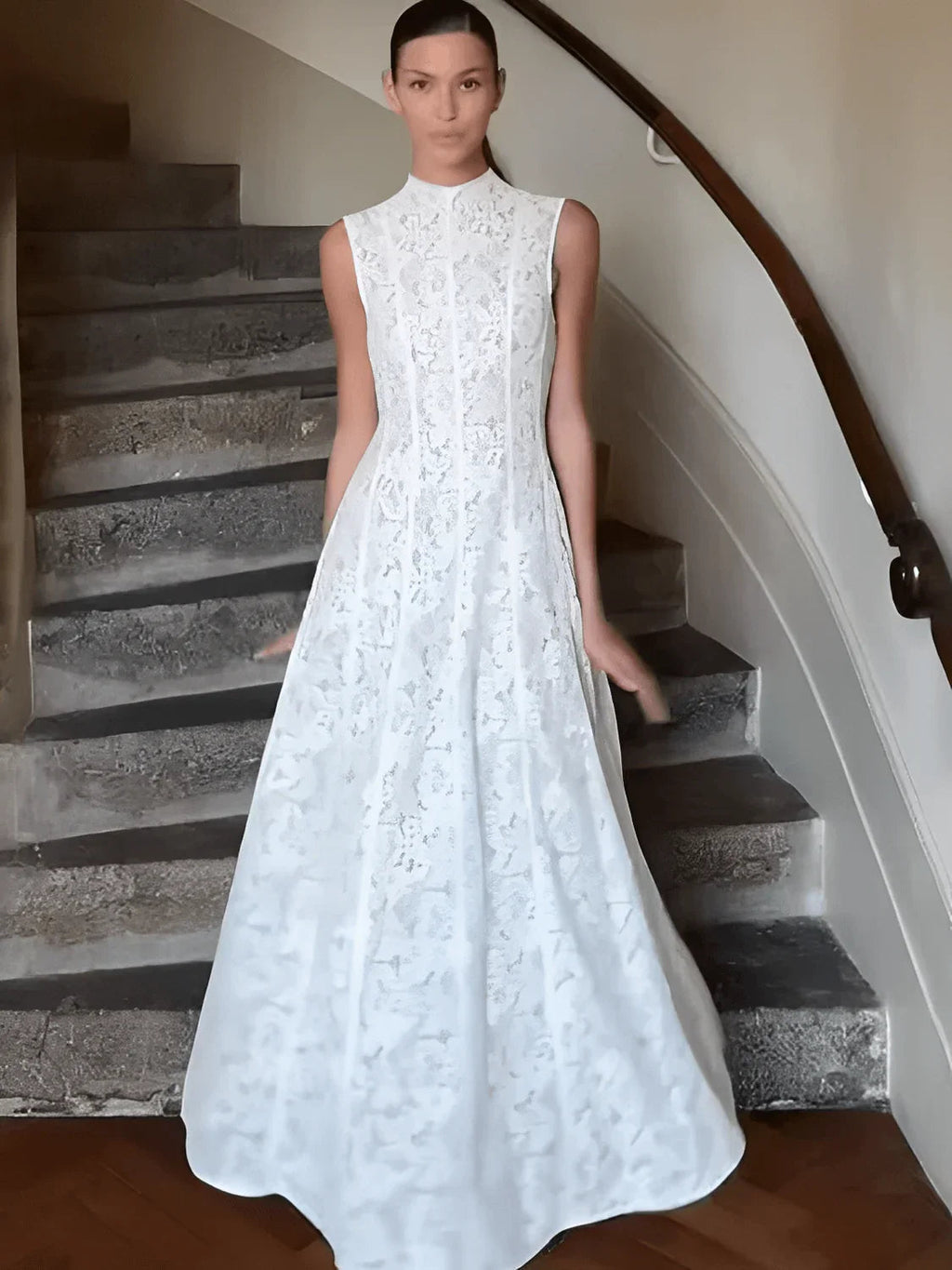 Midi Dress in Textured Lace with Flowers – Carla