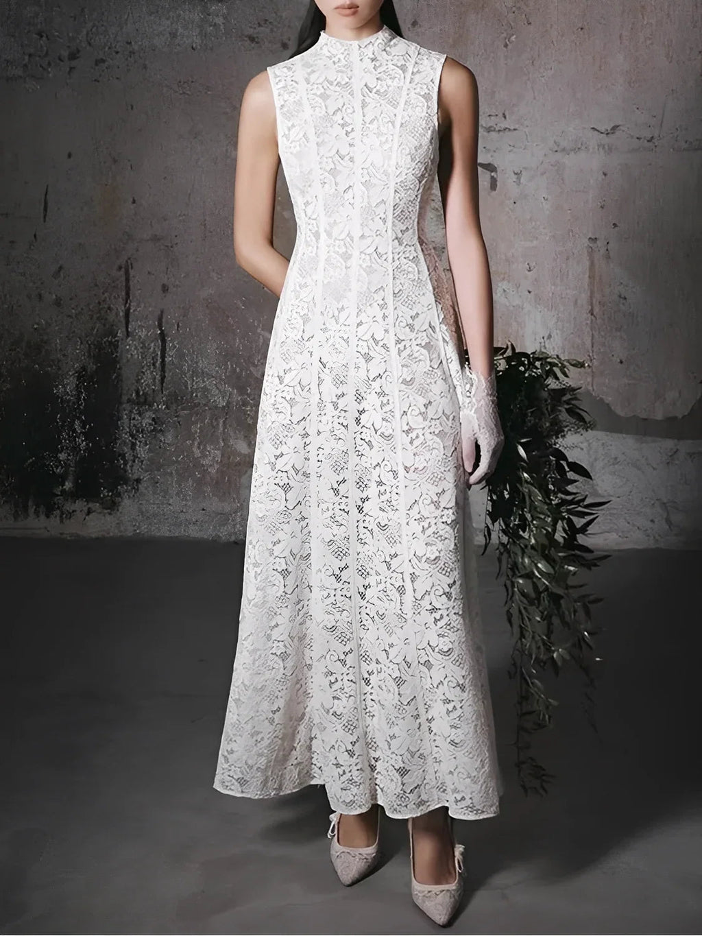 Midi Dress in Textured Lace with Flowers – Carla