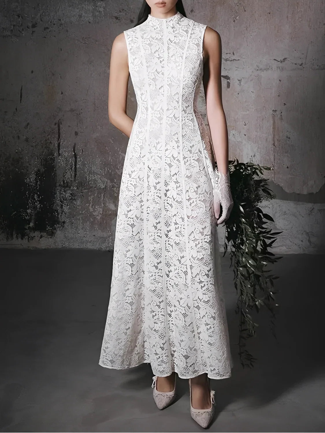 Midi Dress in Textured Lace with Flowers – Carla