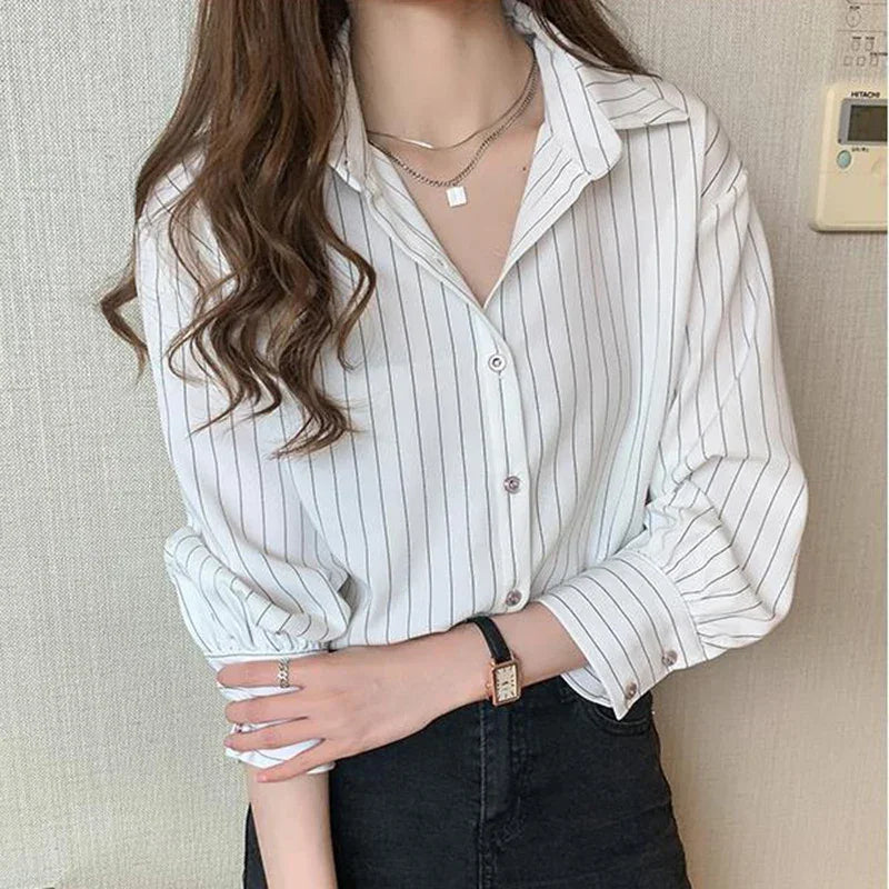 Elegant Line Shirt