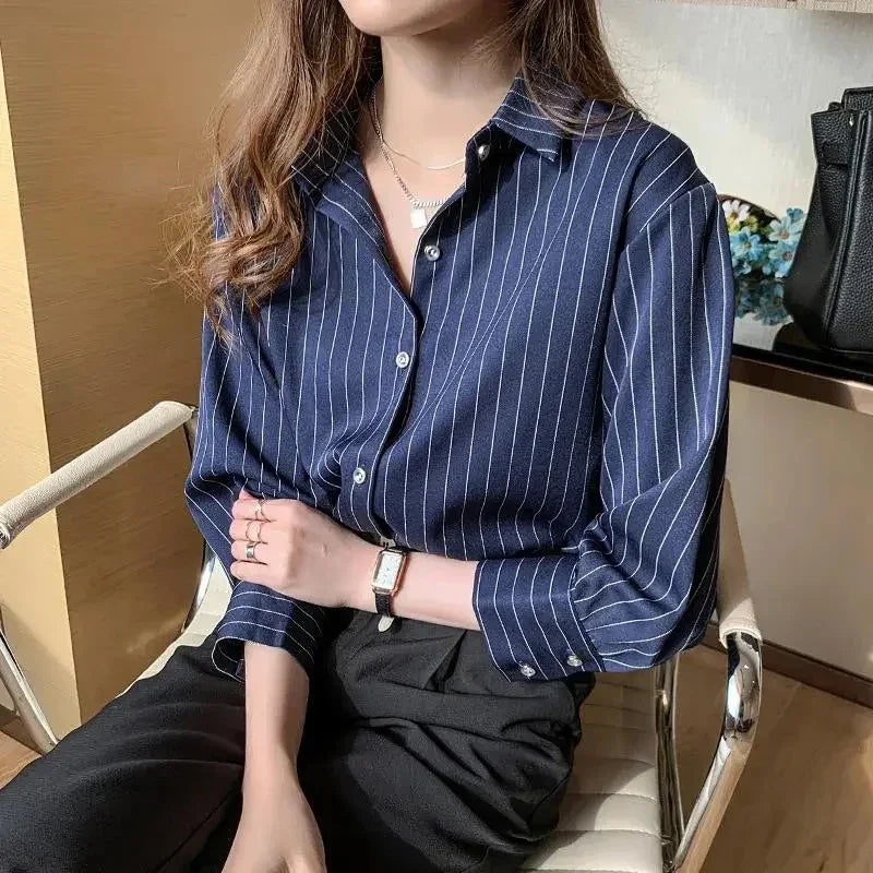 Elegant Line Shirt